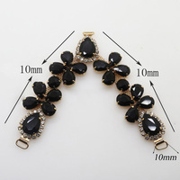 Accessoires de chaussures en gros : Clips en forme de V en strass et cristal pour sandales, chaînes décoratives et boucles
