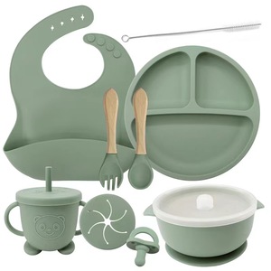 Ensemble d'alimentation pour bébé en silicone mignon avec bol, bavoir et <span class=keywords><strong>assiette</strong></span> – Ustensiles et accessoires de sevrage pour tout-petits - Product Image 1