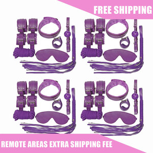 LIVRAISON GRATUITE BDSM 4 ensembles (7 pièces) Kit de bondage érotique pour adultes Harnais en cuir Menottes Bandeau pour les yeux Collier Fouet Jouets sexuels - Product Image 1