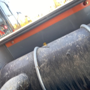 Miniexcavadora Usada ZX60 6T, Auténtica Excavadora Japonesa, Confiable para Jardinería, Excavación y Operaciones Agrícolas Ligeras - Product Image 4