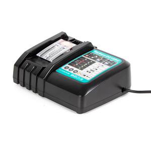 Pour <span class=keywords><strong>Makita</strong></span>, <span class=keywords><strong>chargeur</strong></span> de batterie lithium 18V <span class=keywords><strong>DC18RC</strong></span> 2A/3A, entrée AC, éclairage LED - Product Image 4