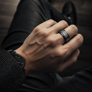 Anillos de Acero de Titanio con Patrón <span class=keywords><strong>Griego</strong></span> en Relieve, Personalizados al por Mayor por JLM, para Hombre, Anillos de Boda, Promesa, Estilo Vintage, Geométricos - Product Image 5