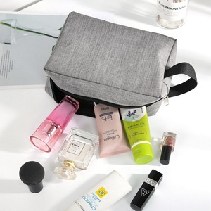 Hot hommes rasage dopp kit sac <span class=keywords><strong>trousse</strong></span> <span class=keywords><strong>de</strong></span> <span class=keywords><strong>toilette</strong></span> <span class=keywords><strong>pas</strong></span> <span class=keywords><strong>cher</strong></span> étanche promotionnel gent oxford voyage articles <span class=keywords><strong>de</strong></span> <span class=keywords><strong>toilette</strong></span> organisateur sac avec poignée - Product Image 2