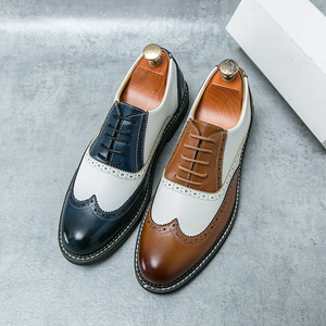 รองเท้าหนังแท้สำหรับผู้ชาย พื้นรองเท้าทำมือ แบบมันเงา ทรงกลม สไตล์อังกฤษ ไซส์ใหญ่ ลายสลักแบบโบรก - Product Image 1