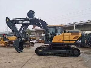 รถขุดตีนตะขาบรถฮุนได HX200 Hx220hd HX220 HX300 HX210 - Product Image 2