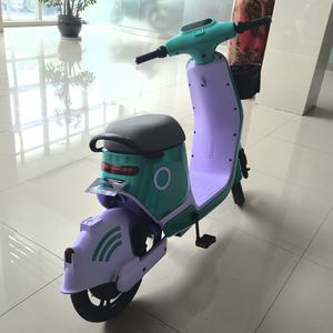 Scooter électrique partagé à suivi GPS avec affichage LED et gestion de flotte Motos électriques - Product Image 3