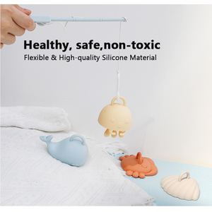 Juguetes acuáticos flotantes de silicona divertidos de 4 piezas al por mayor para niños, Juego de pesca de baño y playa para jugar con niños - Product Image 4