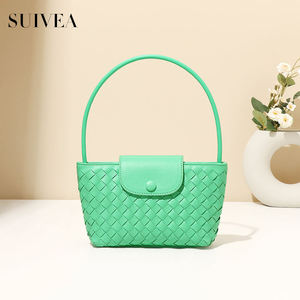 Nueva calidad táctil versátil para mujer, bolso trenzado con asa tejida a la moda Simple, bolso cruzado de punto, bolso hecho a mano - Product Image 3