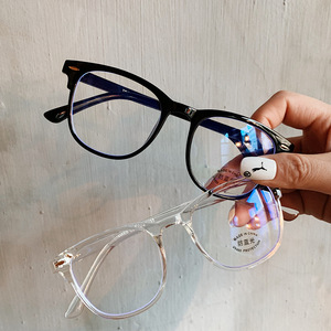Montures de lunettes rondes rétro TR90 anti-lumière bleue, unisexes, pour ordinateur, monture complète, forme ovale, verres en acrylique, fabriquées en Chine - Product Image 1