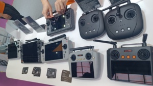 สกายดรอยด์ H12โปรตัวควบคุมระยะไกลสำหรับ V9ควบคุมการบินด้วยวัสดุโลหะ - Product Image 6