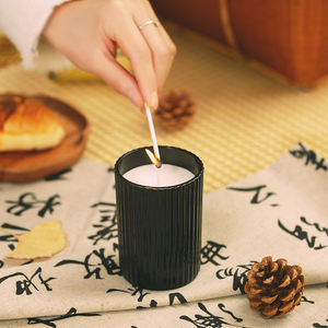 Bougie aromatique en verre ciel étoilé - Parfum d'intérieur élégant pour les cadeaux d'anniversaire, de Diwali et de la fête des pères, cire de soja végétale - Product Image 3