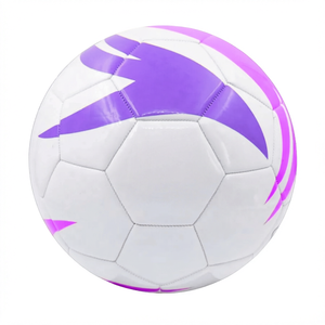 Ballon de football PVC taille 5 personnalisé avec logo, cousu à la machine, motif éclair blanc et violet, pour entraînement de club, vente en gros - Product Image 1