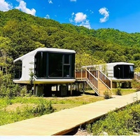Module de conteneur habitable mobile en acier, respirant et moderne, type capsule spatiale, avec salle de bain intégrée, pour bureaux, immeubles, appartements, hôtels, villas, parcs et extérieur