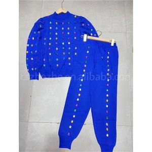 Ensemble de vêtements en tricot diamanté ZHEZHE, vêtements d'automne et d'<span class=keywords><strong>hiver</strong></span> <span class=keywords><strong>2023</strong></span>, haut à manches longues, ensemble pantalon deux pièces, ensemble en tricot luxueux pour femmes - Product Image 4