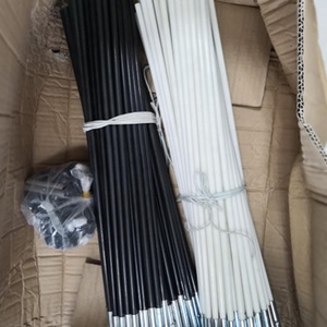 Poste de Carpa de Fibra de Vidrio con Tapa Metálica - Product Image 4