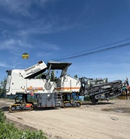 Fraiseuse à froid Wirtgen W1900 d'occasion, d'origine allemande, 2m, pour la construction routière, finisseur d'asphalte