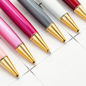 Stylo bille multicolore à tube vide de grande taille, papeterie Kawaii DIY, vente chaude - Product Image 4