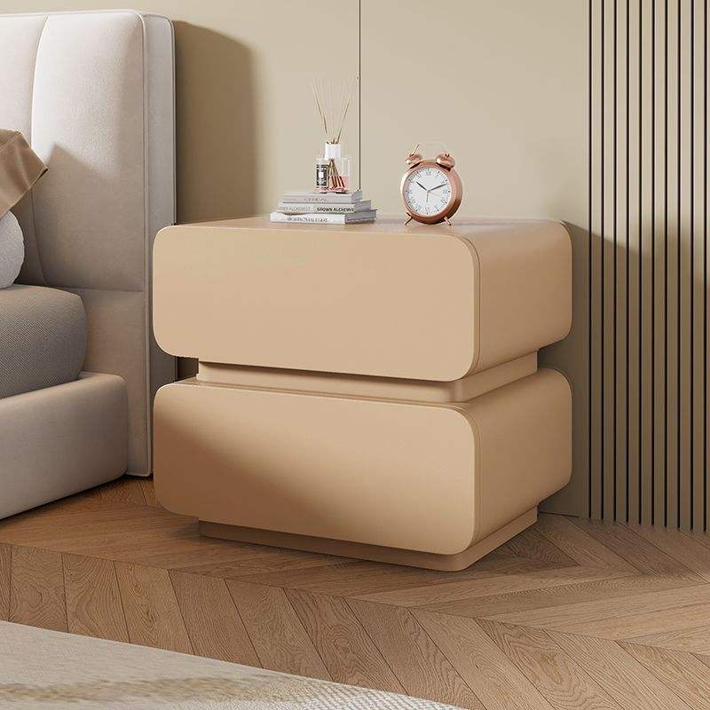 Beige, entièrement emballé et expédié.