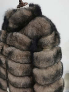 Chaqueta de piel de zorro Real para <span class=keywords><strong>mujer</strong></span>, abrigo de piel esponjosa Natural <span class=keywords><strong>a</strong></span> la moda, 60cm de largo, <span class=keywords><strong>2022</strong></span> - Product Image 4