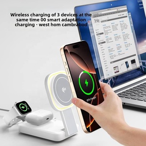 <span class=keywords><strong>Chargeur</strong></span> sans fil magnétique 3-en-1 en métal pour téléphones certifiés QC4.0 15W et station de charge pour montres connectées, compatible et certifié ROHS - Product Image 6