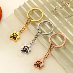 Duoying Cuivre Empreinte de Patte <span class=keywords><strong>Porte</strong></span>-clés Personnalisable Mignon <span class=keywords><strong>Photo</strong></span> <span class=keywords><strong>Projection</strong></span> Pet Memorial <span class=keywords><strong>Porte</strong></span>-clés - Product Image 5