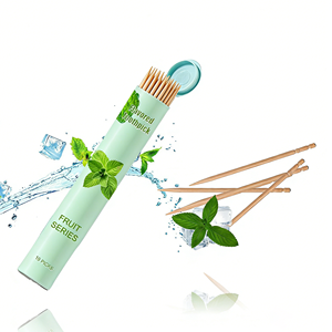 Palillos de dientes con sabor Marcas personalizadas de madera Aroma infundido Menta Canela Zahnstocher Mit Geschmack Ayuda para dejar de fumar - Product Image 1