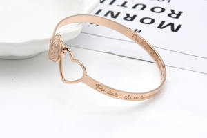 Tagor Factory OEM Lady's Fashion Trendy Acero inoxidable Rose Silver Gold Plated Cutting Big Flower Heart Brazaletes Pulseras - Product Image 2