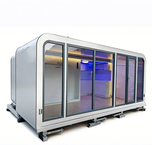 Cabane Apple personnalisée et élégante avec balcon pour complexe de loisirs et villa de vacances privée - Product Image 1