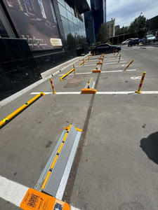 Cerradura de estacionamiento con comunicación 4G, pago por código QR y energía solar. - Product Image 5