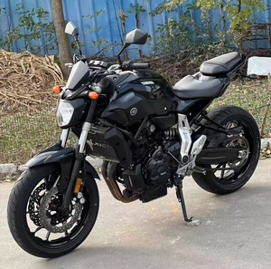 Moto sportive Yamaha <span class=keywords><strong>MT</strong></span>-<span class=keywords><strong>07</strong></span> 689cc d'occasion, route/tout-terrain, vitesse maximale >80 km/h - Product Image 3