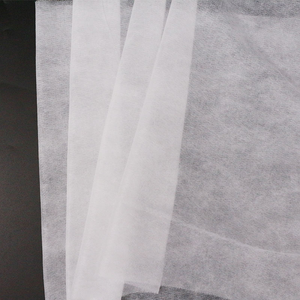 Rollo de Tela No Tejida de Polipropileno Super Suave e Hidrófoba SSSS de 13g a 17g, Materia Prima para Toallas Sanitarias y Pañales para Bebés - Product Image 3
