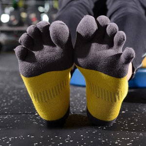 ถุงเท้าผ้าฝ้ายสำหรับผู้ชายแบบห้านิ้ว ถุงเท้าแบบมีแผ่นรองรับแรงกระแทกสำหรับวิ่ง - Product Image 6