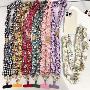 Elegante Cordón Elástico para Teléfono, Hecho a Mano, Resistente, con Cadena de Metal y Gancho, de Tela de Poliéster Plegada, para Llevar al Cuello - Product Image 1