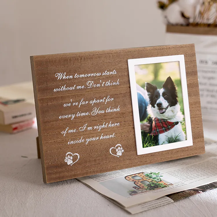 कस्टम कुत्ता बिल्ली वैयक्तिकृत उपहार गृह सजावट लकड़ी के फोटो फ्रेम एमडीएफ लकड़ी पालतू स्मारक चित्र फ्रेम उत्कीर्णन के लिए