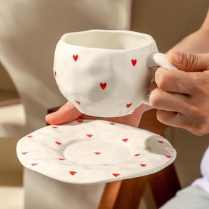 Taza de Cappuccino y Platillo en Forma de Corazón Hechos a Mano, de Porcelana Fina, Precio de Fábrica, Tazas de Café de Cerámica con Plato - Product Image 6