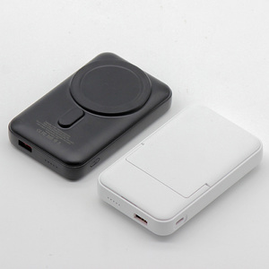 พาวเวอร์แบงค์แม่เหล็กไร้สาย 10000mAh PD 22.5W สำหรับโทรศัพท์มือถือ พร้อมที่ยึดและไฟแสดงสถานะ ช่องเสียบ USB Type C - Product Image 4