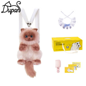 Zaino Peluche Gatto Siamese Seduto con Sciarpa a Quadretti Blu, Simulazione Realistica di Animale, Zaino Gatto Fai-da-Te - Product Image 1