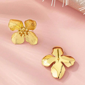 Eleganti Orecchini a Perno Floreali Stile Francese Chic Gioielli Moda Donna Regalo per Uso Quotidiano - Product Image 4