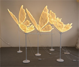 Acryl Hochzeits-und Event-Bühnen dekorationen: Bewegliche LED-Schmetterlings lichter für Hintergrund dekoration, Wechselstrom versorgung - Product Image 1