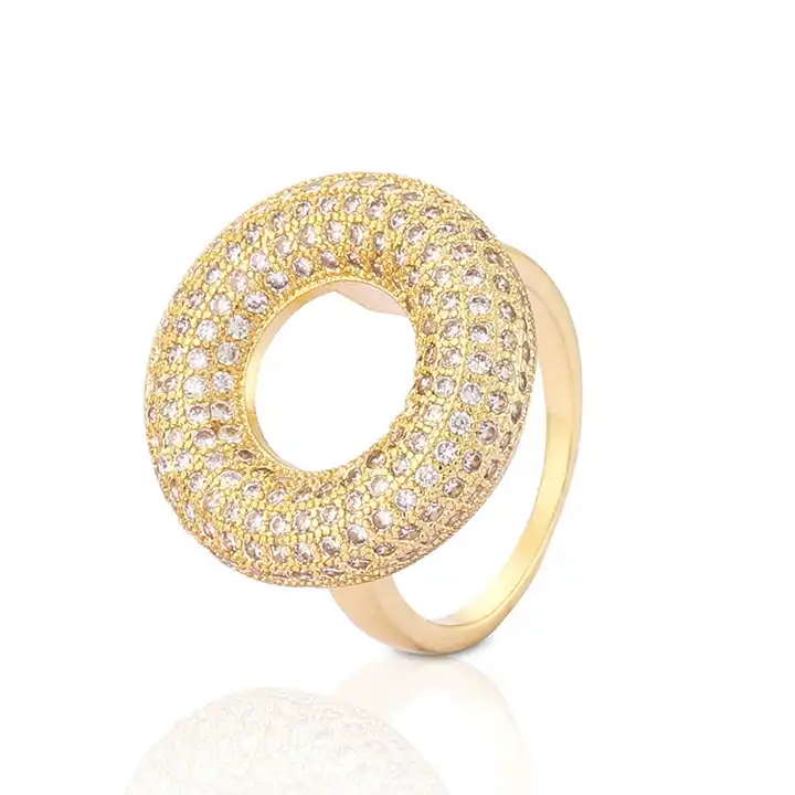 Splendid Cheap Engagement Ring 0.50 Carat Round Cut Diamond on Yellow Gold  - JeenJewels