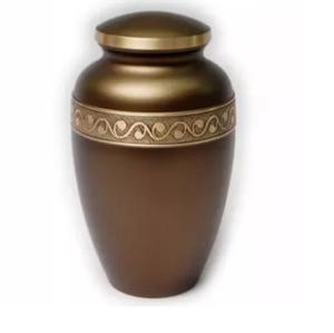 Urnes de souvenir de crémation en métal en laiton de haute qualité les plus solides avec des fournitures funéraires de bande de gravure - Product Image 2