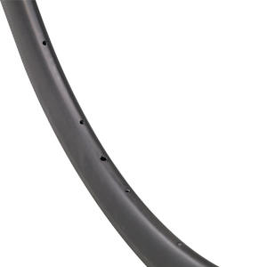 <span class=keywords><strong>Jante</strong></span> en carbone de frein à disque de vélo de route <span class=keywords><strong>700C</strong></span> profondeur 45mm sans chambre à air/tubulaire 16/18/20/24/28/32/<span class=keywords><strong>36</strong></span> <span class=keywords><strong>trous</strong></span> Jantes durables en fibre de carbone - Product Image 4