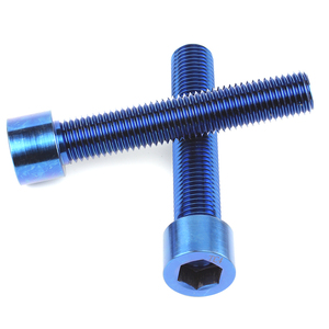 GB 70.1 TC4 Titanyum Alaşımlı Mavi Eloksallı Çin Titanyum Vidaları Altıgen Soket Başlı Kapaklı Vidalar Titanyum Vidalar - Product Image 1