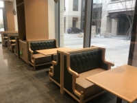 Ensemble de sièges de stand de restaurant de café incurvé en bois en forme de U moderne Tables de cabines d'angle bleues à vendre