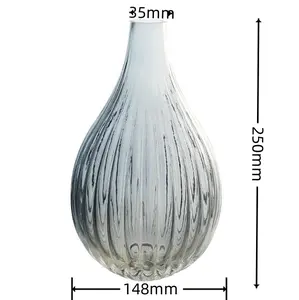 Hand Made Customized Sprayed Color Stripped 10 Inch Ball Luxury Vase Glass