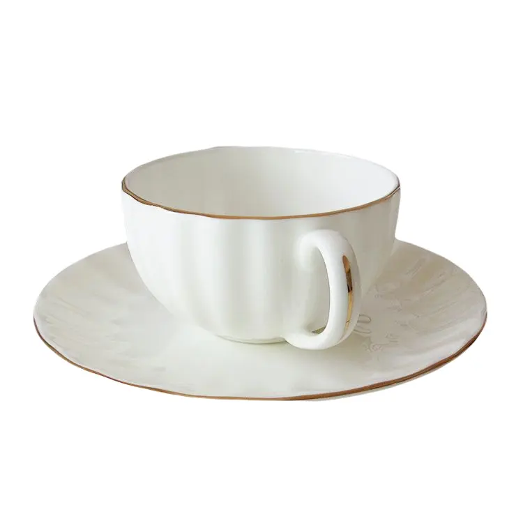 Ensemble de 6 (7 oz) tasses à café Cappuccino avec bordure dorée et boîte cadeau, service à thé en porcelaine anglaise en verre opale