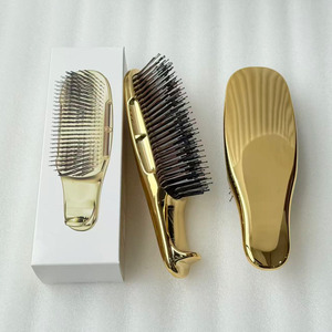 Coussin de massage pour la tête et le cuir chevelu, brosse en nylon avec design or rose pour démêler et nettoyer les cheveux - Product Image 6