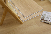 Innenbereich 20mil Nutzschicht Starrer Kern PVC 6mm Wasserdichter Luxus SPC Vinyl-Klickboden für Lager & Werkstatt