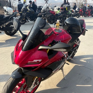 Huile moteur en gros 20W50 <span class=keywords><strong>5W40</strong></span> Huile lubrifiante, Huile moteur entièrement synthétique, Meilleure huile moteur pour moto 4T de 1 litre - Product Image 4