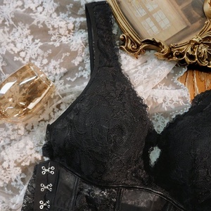 Reggiseno di Lusso Plus Size da <span class=keywords><strong>Donna</strong></span> in Pizzo con Scollo Profondo a V e Schiena Aperta, Effetto Push-Up, Vendita all'Ingrosso - Product Image 3
